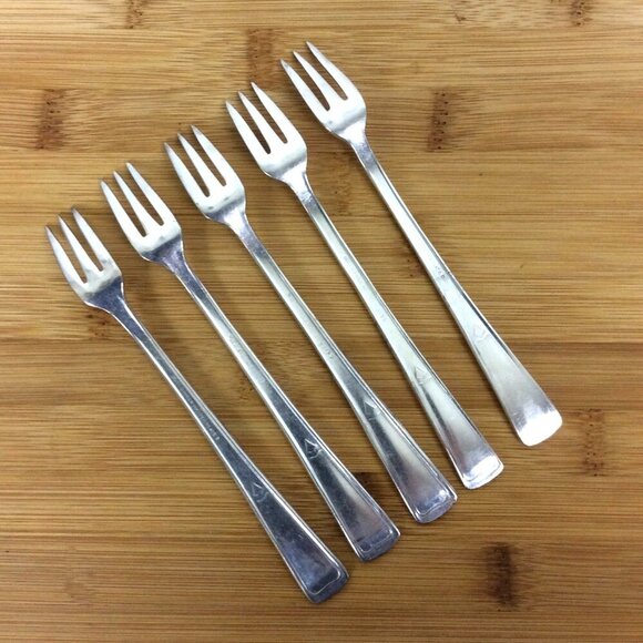 Huey & Philp Master Plate Silverplate Seafood Cocktail Forks Set Of 5 - Picture 2 of 4